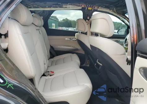 2023 Genesis Gv70 Base from USA, damaged, VIN KMUMADTB9PU133231